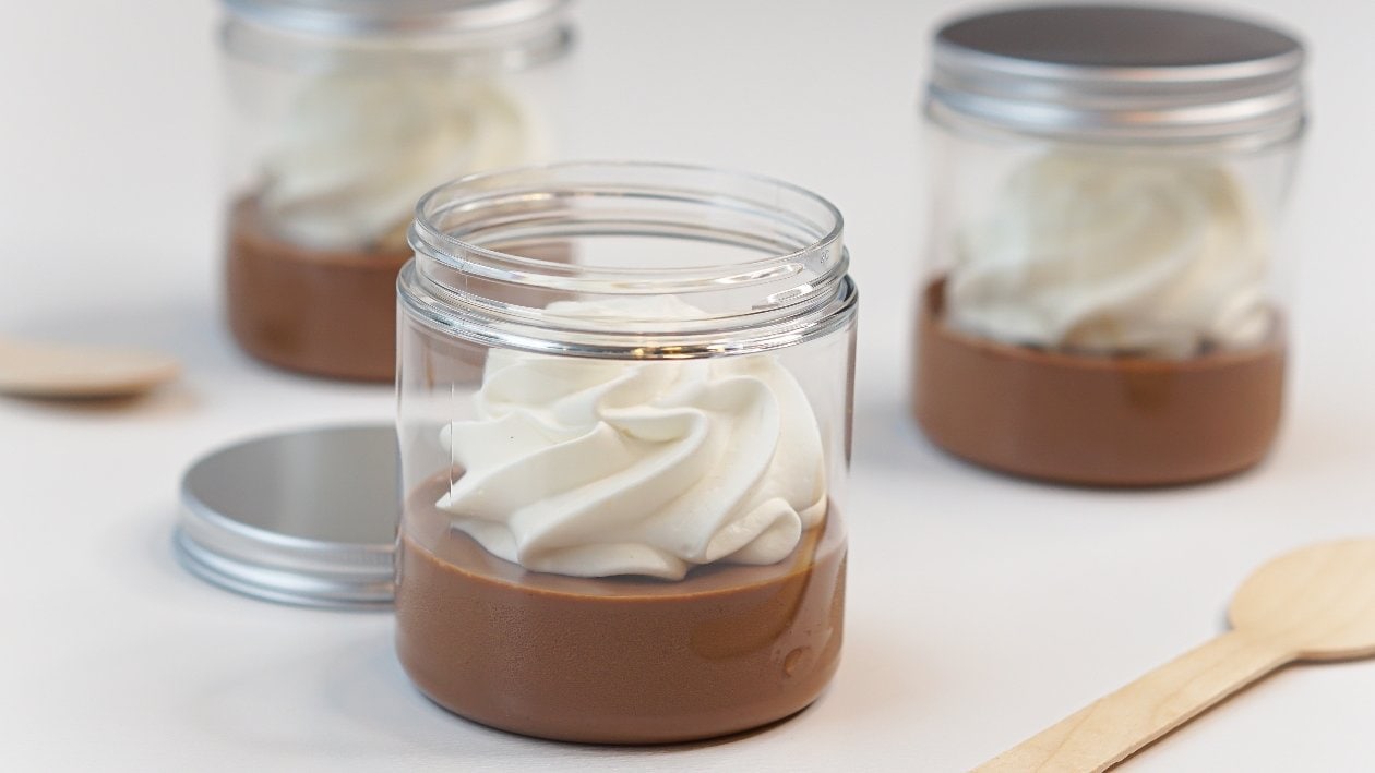 Budino al cioccolato 2.0 con panna take away – - Ricetta
