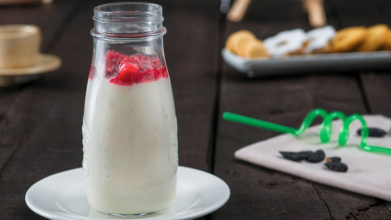 Milkshake spumoso alla fava di tonka e chutney ai frutti rossi – - Ricetta