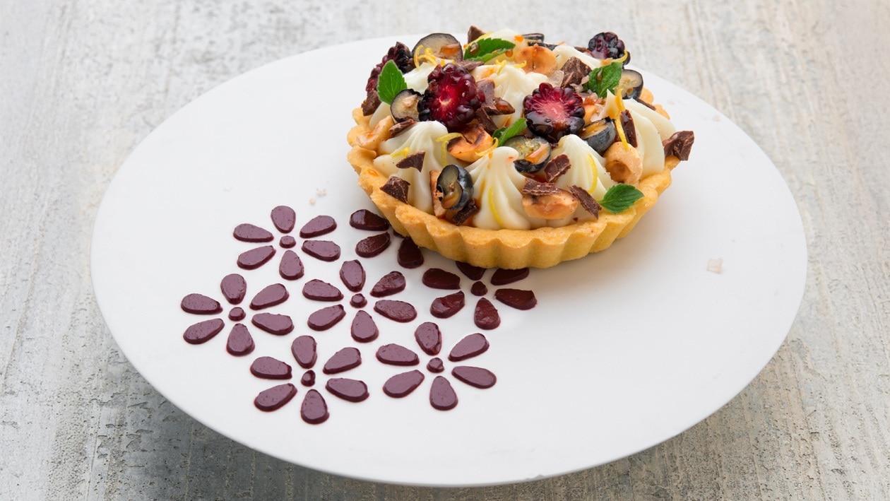 Tartelletta con crema di latte e tapioca, con more mirtilli, cioccolato e nocciole – - Ricetta