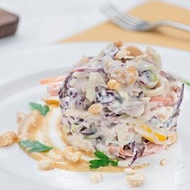 Coleslaw rivisitata (insalata di cavolo cappuccio)