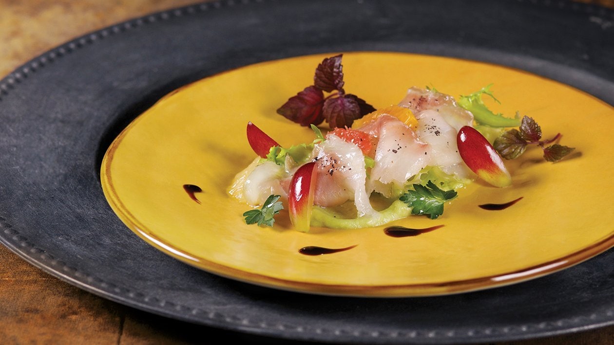 Crudo di dentice, mosto d’uva e salsa al limone – - Ricetta