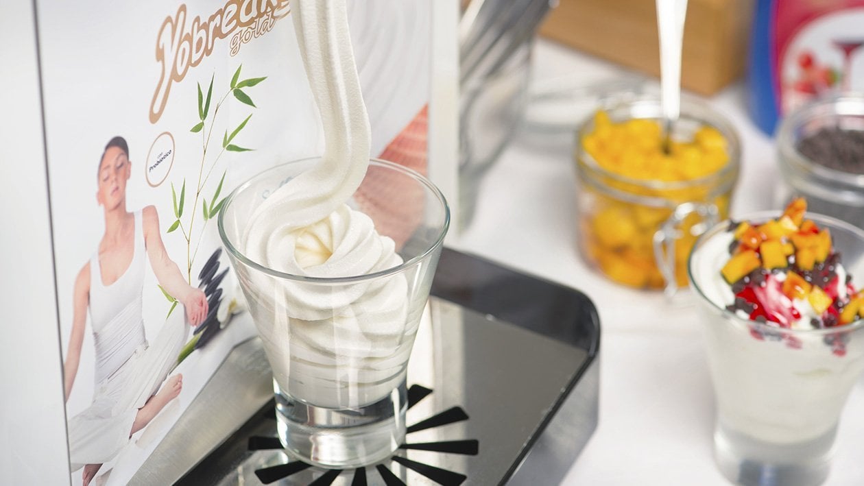 Gelato al fior di latte con gocce di cioccolato e frutta esotica – - Ricetta