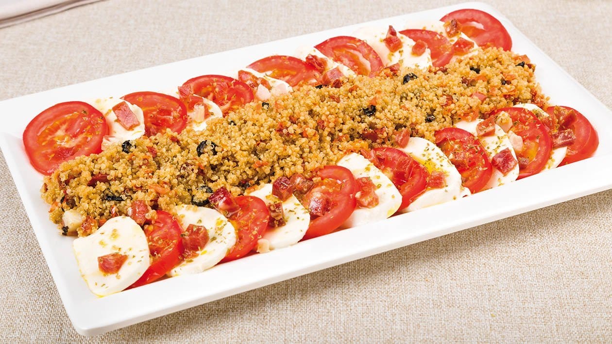 insalata caprese con quinoa alla mediterranea e cubetti di prosciutto di parma – - Ricetta