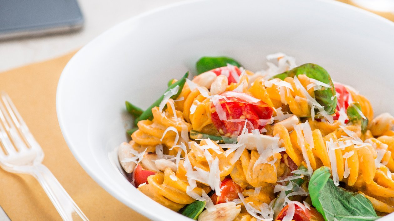 Insalata di pasta con pesto alla siciliana – Ricetta Insalata di pasta con pesto alla siciliana – Ricetta