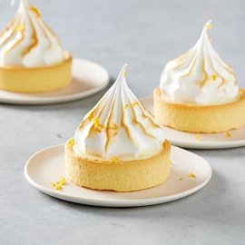 meringa su crema catalana agli agrumi meringa su crema catalana agli agrumi