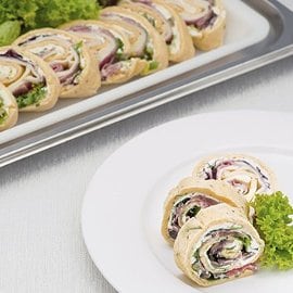 OMELETTE ARROTOLATE IN 3 VARIANTI (Prosciutto e formaggio – salsiccia e funghi – salame e rucola)