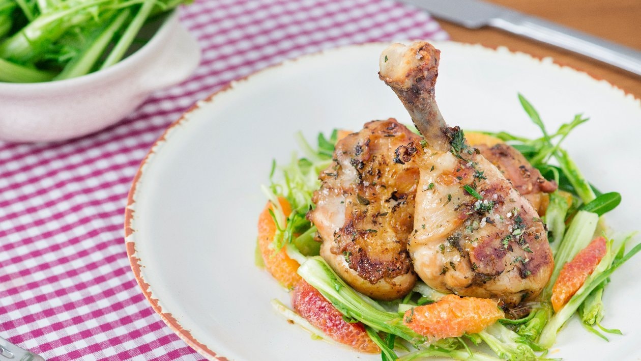 Pollo alla piastra con insalatina di arance e cicorielle – - Ricetta