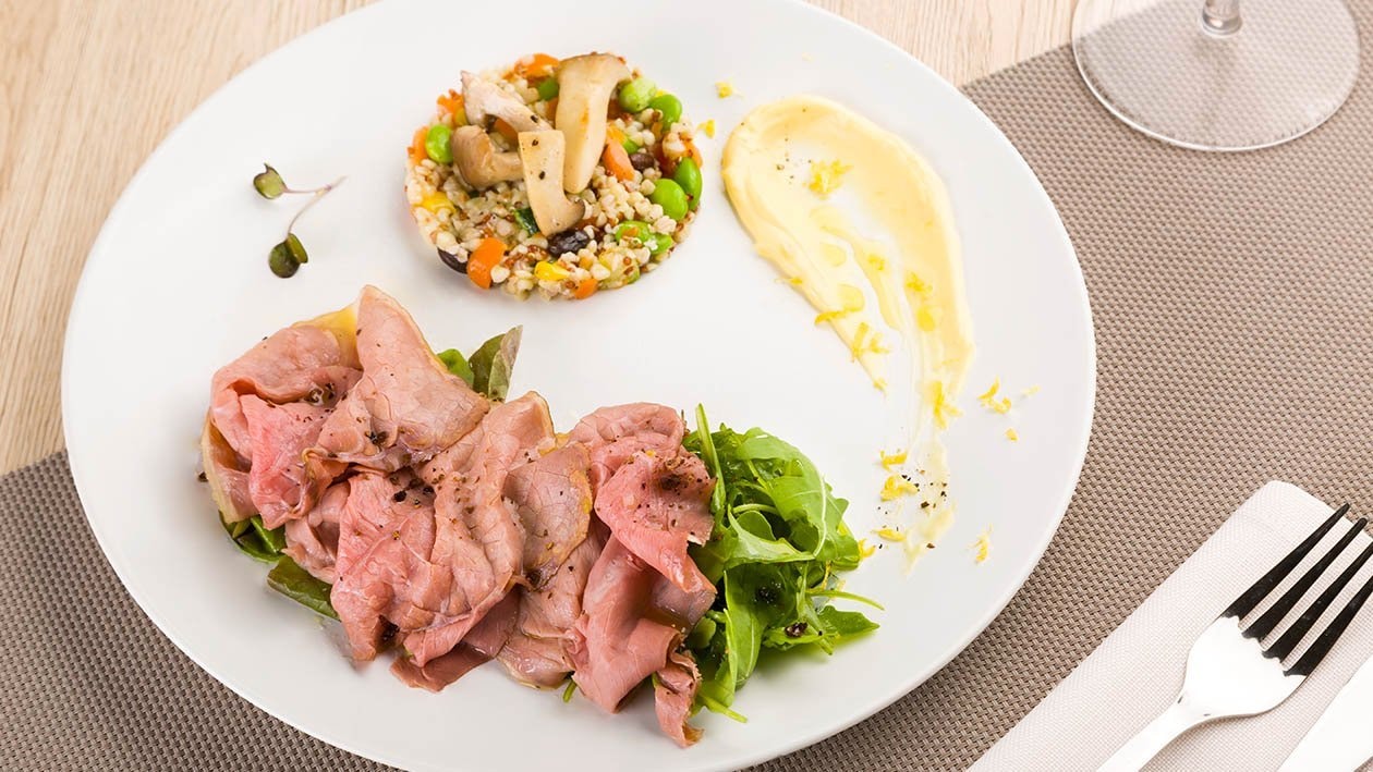 veli di manzo al ginepro con insalatina di grano saraceno e maionese aromatizzata al limone – - Ricetta