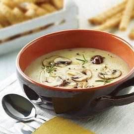 Zuppa di funghi Zuppa di funghi