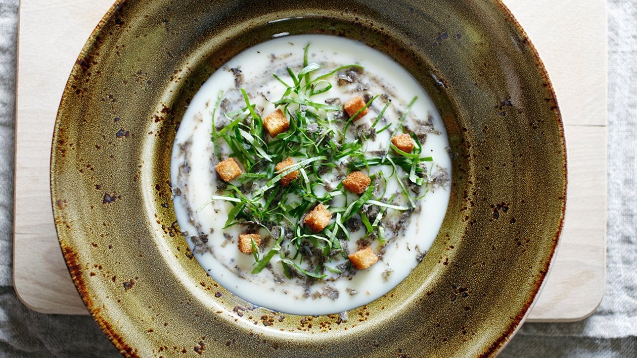 Zuppa di verdure "ritrovate" con crescione e tartufo – - Ricetta