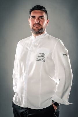 Tommaso Foglia – Pastry Chef – Ristorante Don Alfonso 1890 San Barbato Resort - 1 stella Michelin Tommaso Foglia – Pastry Chef – Ristorante Don Alfonso 1890 San Barbato Resort - 1 stella Michelin
