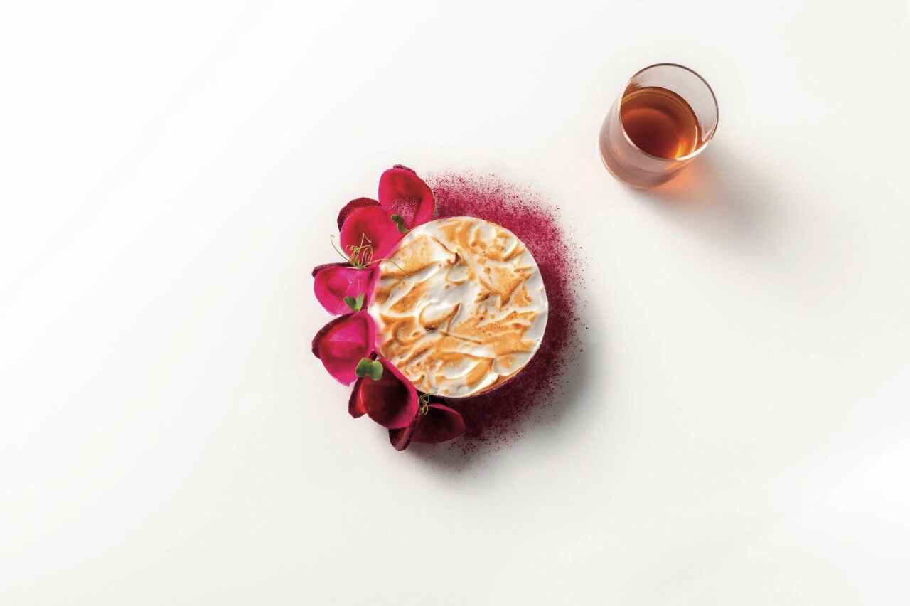 Tommaso Foglia – Pastry Chef – Ristorante Don Alfonso 1890 San Barbato Resort - 1 stella Michelin Tommaso Foglia – Pastry Chef – Ristorante Don Alfonso 1890 San Barbato Resort - 1 stella Michelin