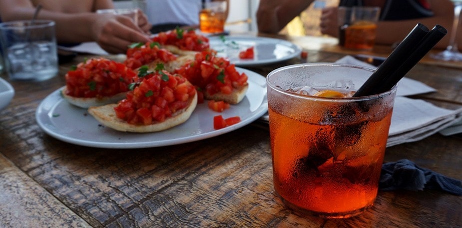 Come incrementare gli incassi durante il momento dell’aperitivo?